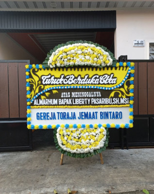 Papan Bunga Duka di Patokbeusi