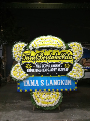 Papan Bunga Duka di Patokbeusi